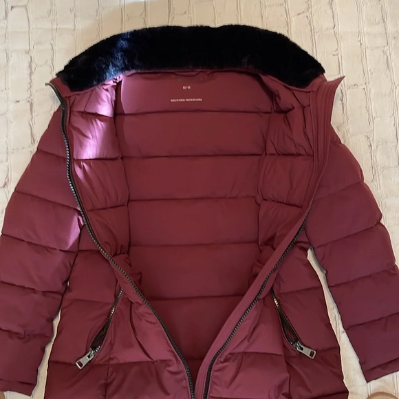 Andrew Marc ladies long stretch puffy parka - Picture 4 of 10